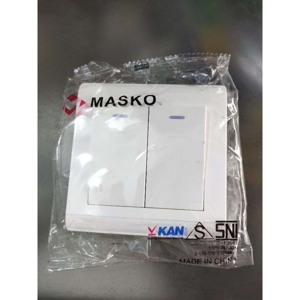 MASKO SERI SAKLAR MASKO OUTBOW/INBOW SAKLAR GANDA SAKLAR DOUBLE SNI