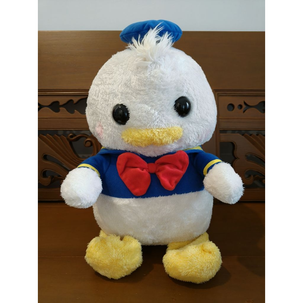 Boneka Donald Duck Jumbo