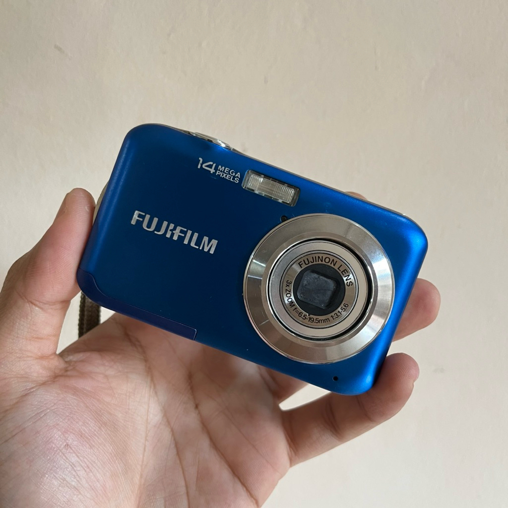 Digicam Fujifilm Finepix JV200 Blue [Bahan Service]