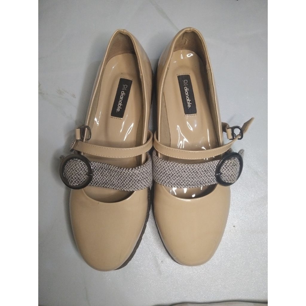 Preloved Murah Dianable - Gumi Khaki Docmart Maryjanes