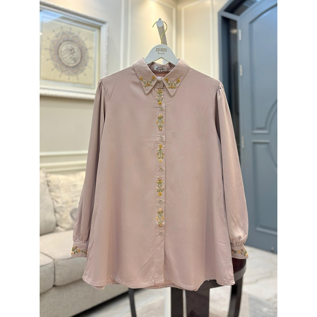 Kemeja bahan rayon Uniqlo + sulam hand Made ori By Edness Kayla