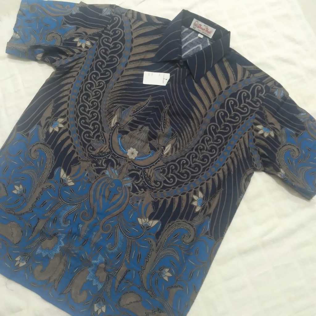 Hem Batik Pria Casual Danar Hadi Solo