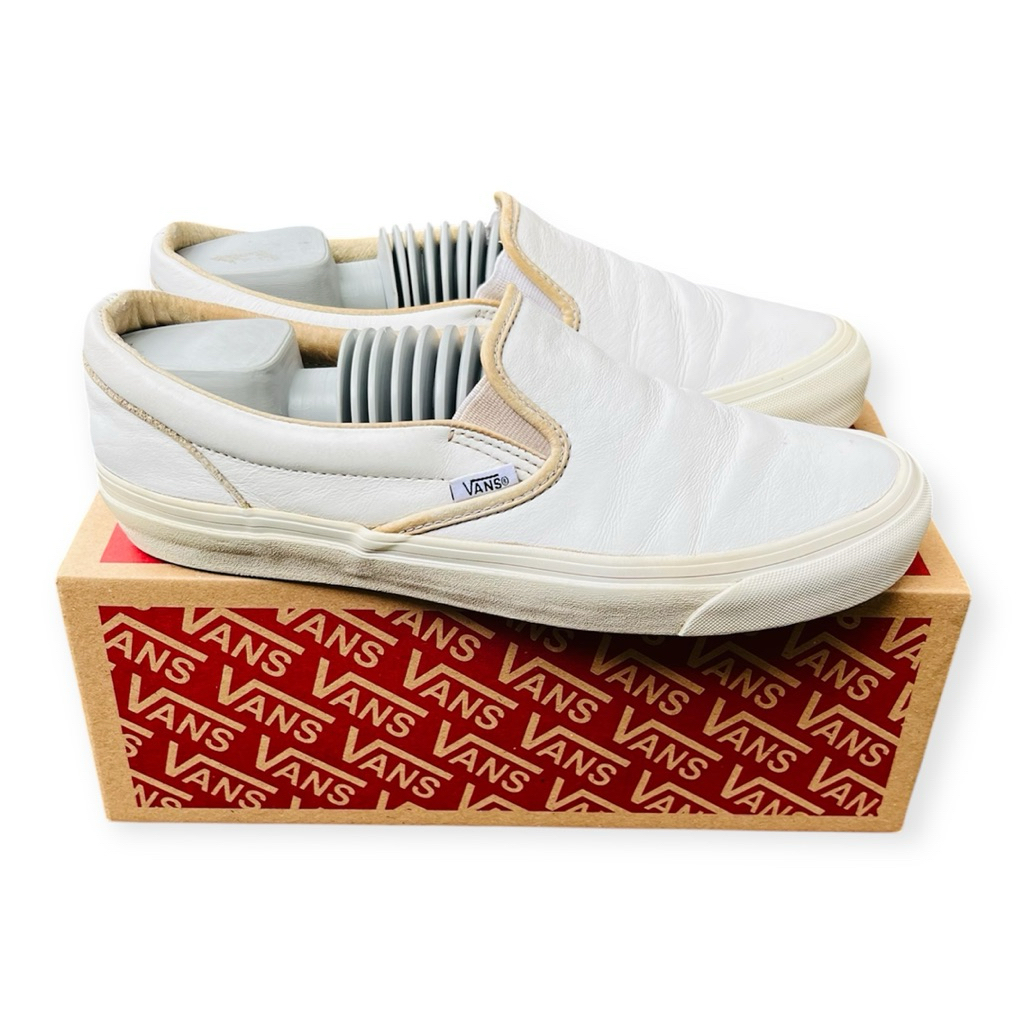 Vans Leather Slip On (White)