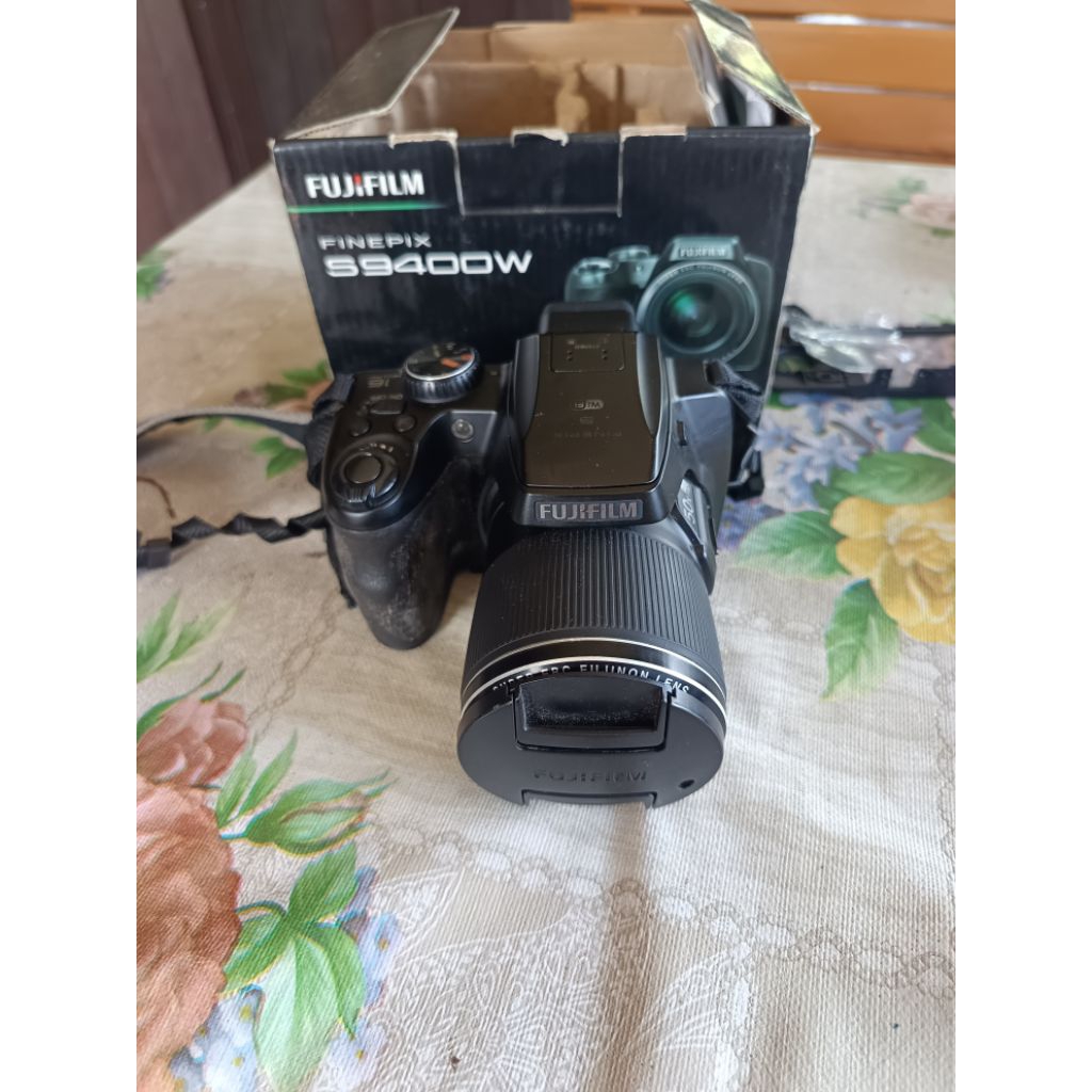 camera Fujifilm Finepix S9400W ( bekas)