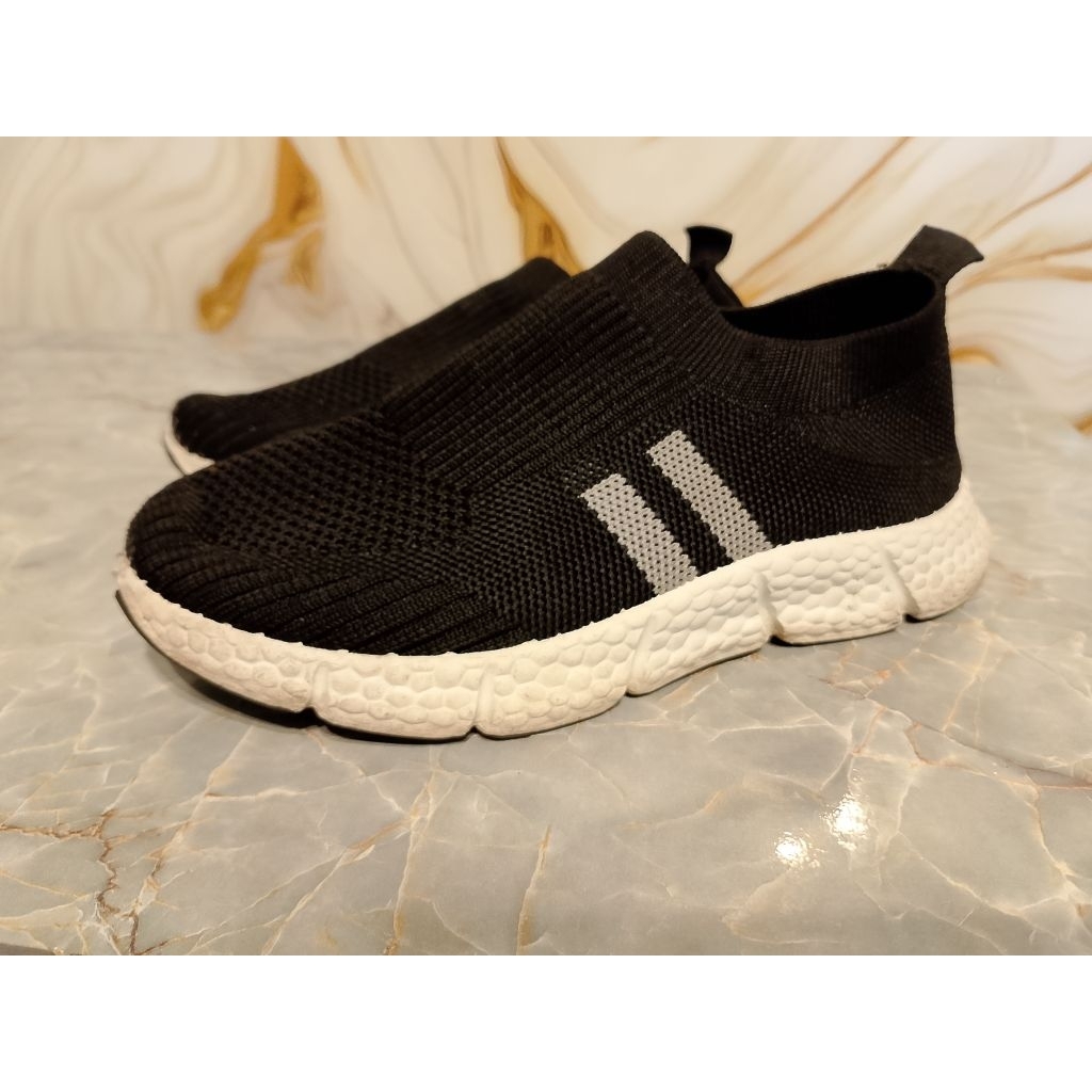sepatu anak gabino hitam