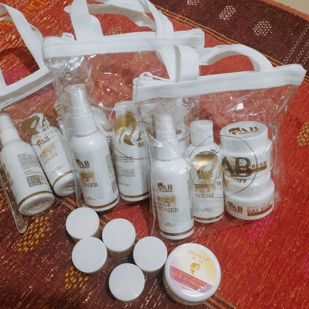BASIC SKINCARE AB GLOW UP