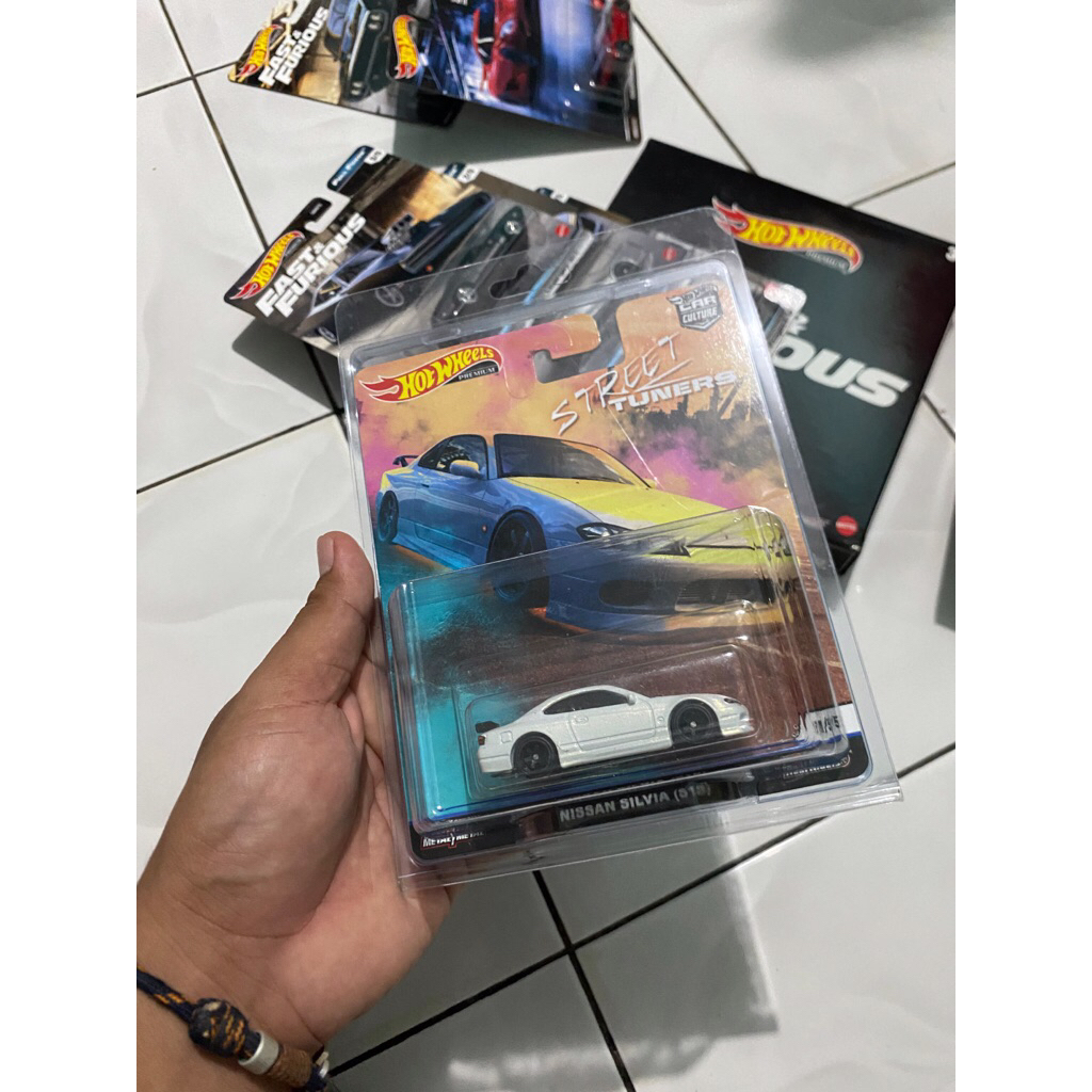 NISSAN SILVIA S15 street tuners