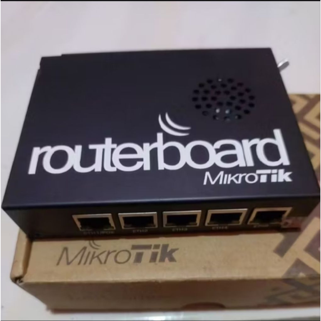 MIKROTIK RB450Gx4 & RB450G