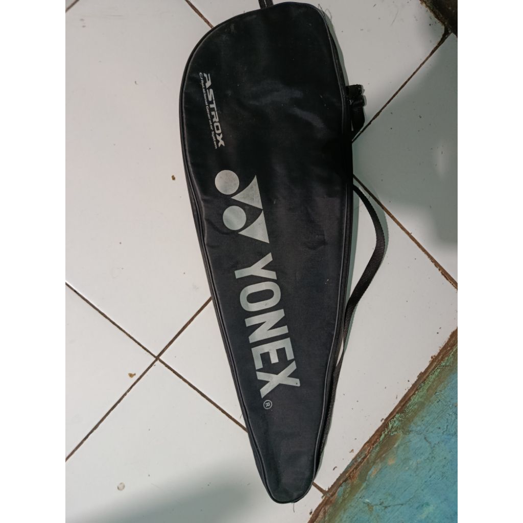 Tas ori bawaan yonex Astrox