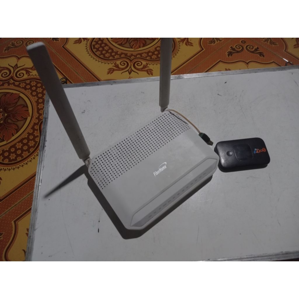ROUTER FIBERHOME MODEM HUAWEI E5577