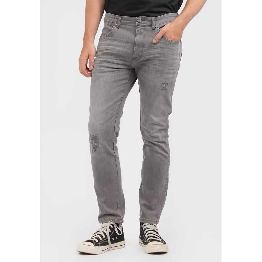 Celana Wrangler Vegas Skinny Original (Stoklot)