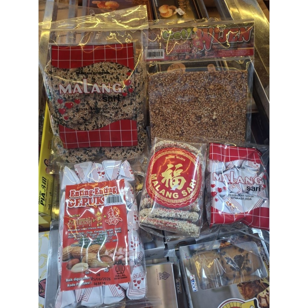 Camilan Khas Malang Sari Ting2 gepuk / satru asam / Marie wijen / geti wijen