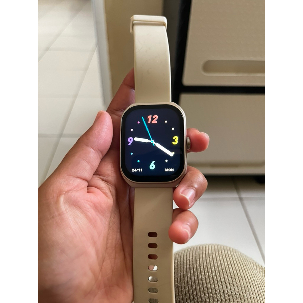 Jam Tangan Smartwatch Advan