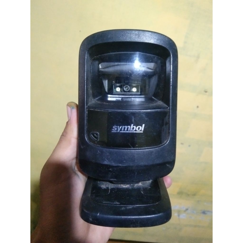 ZEBRA DS9208 BARCODE SCANNER 1D dan 2D bekas