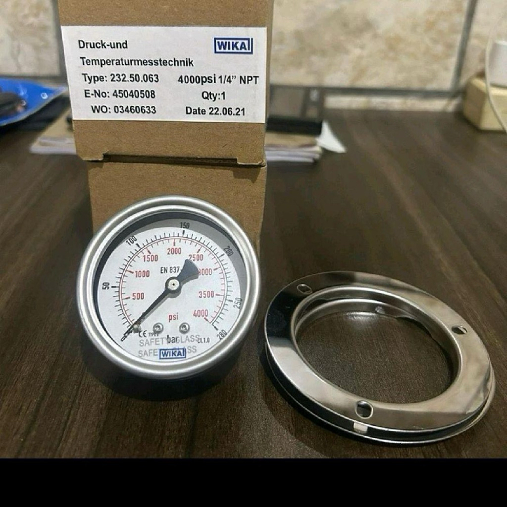 Wika Pressure Gauge 4" inch 4000 psi / PRESSURE GAUGE BACK CONNECTION WIKA 4 inch 4000 psi