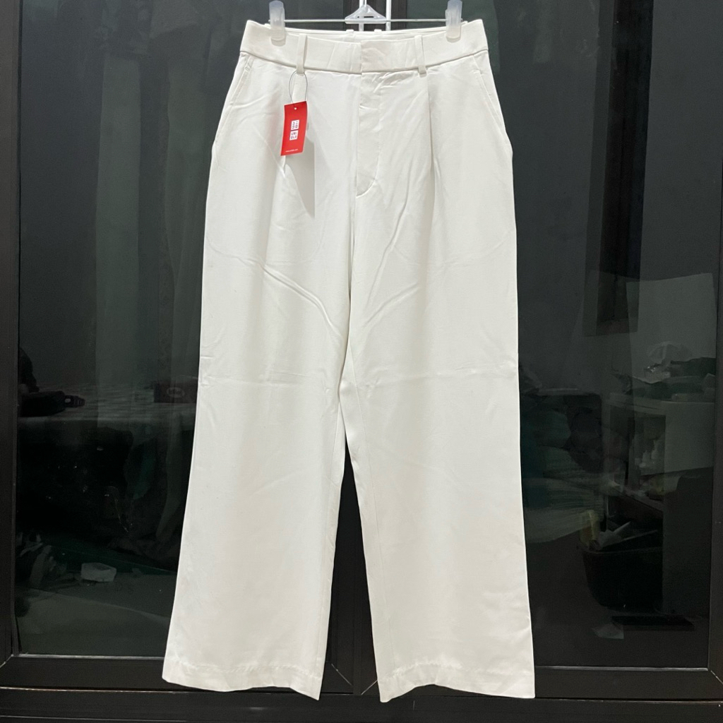 Celana Kulot Katun Loose Putih Broken White New