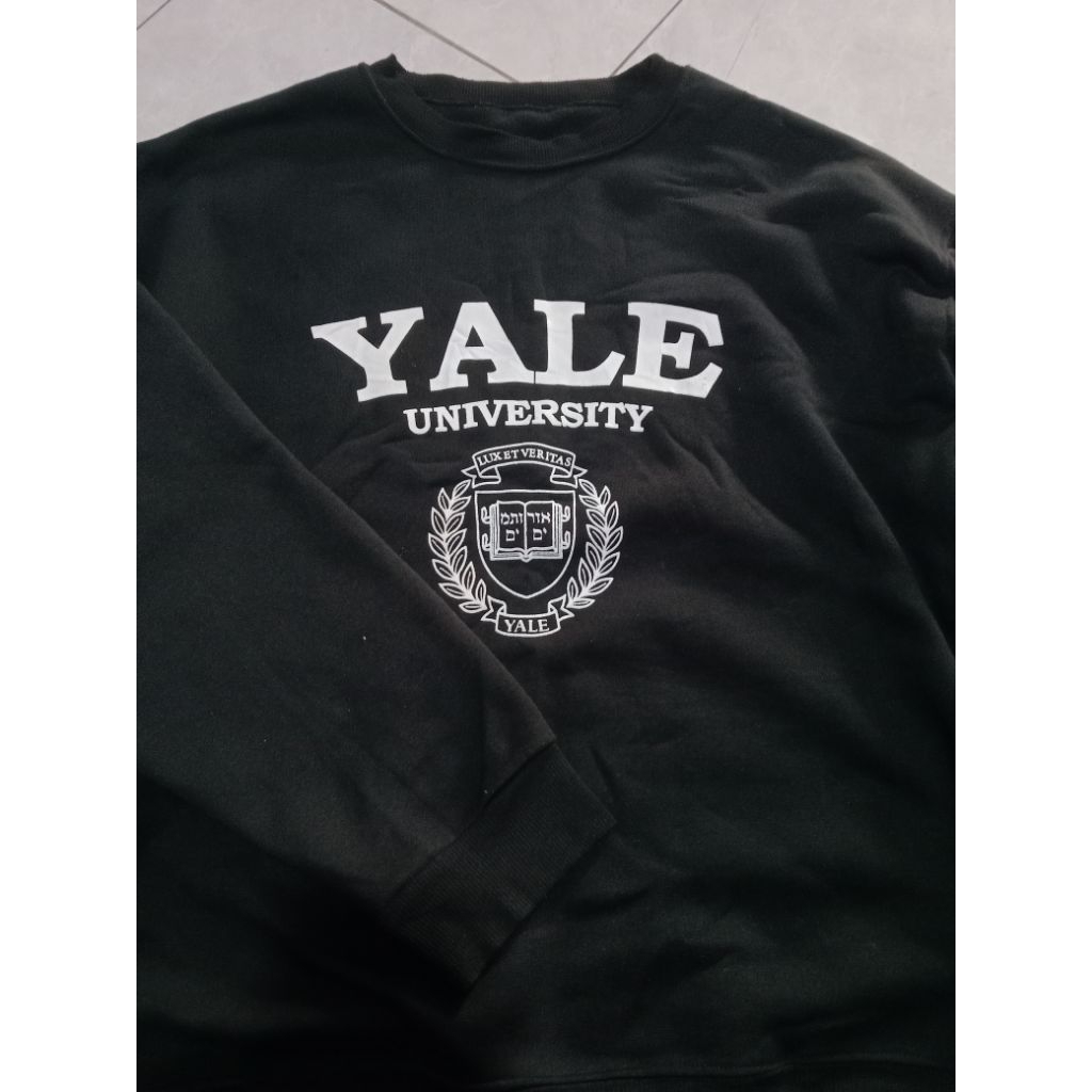 CREWNECK YALE