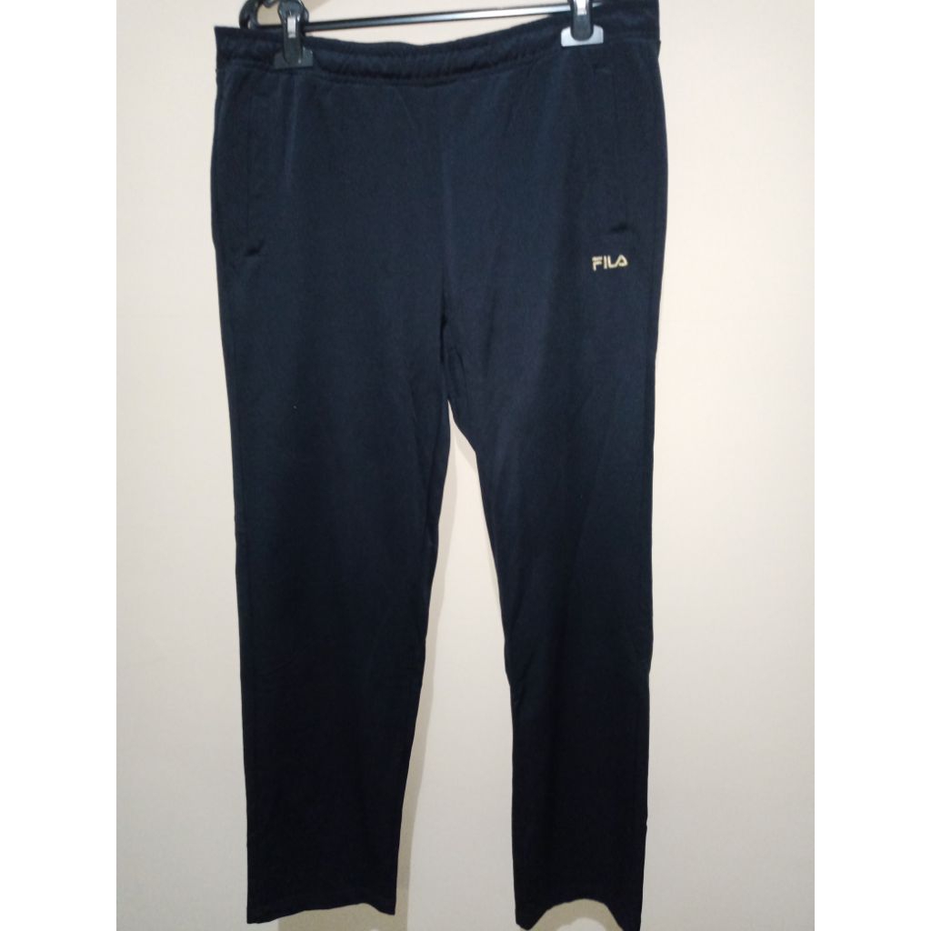 CELANA TRAINING PRELOVED