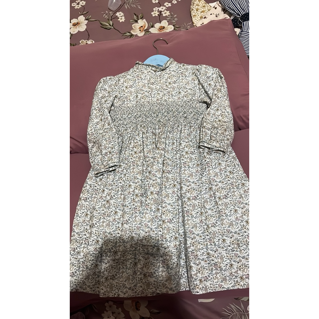 Sarah Louise punya orang