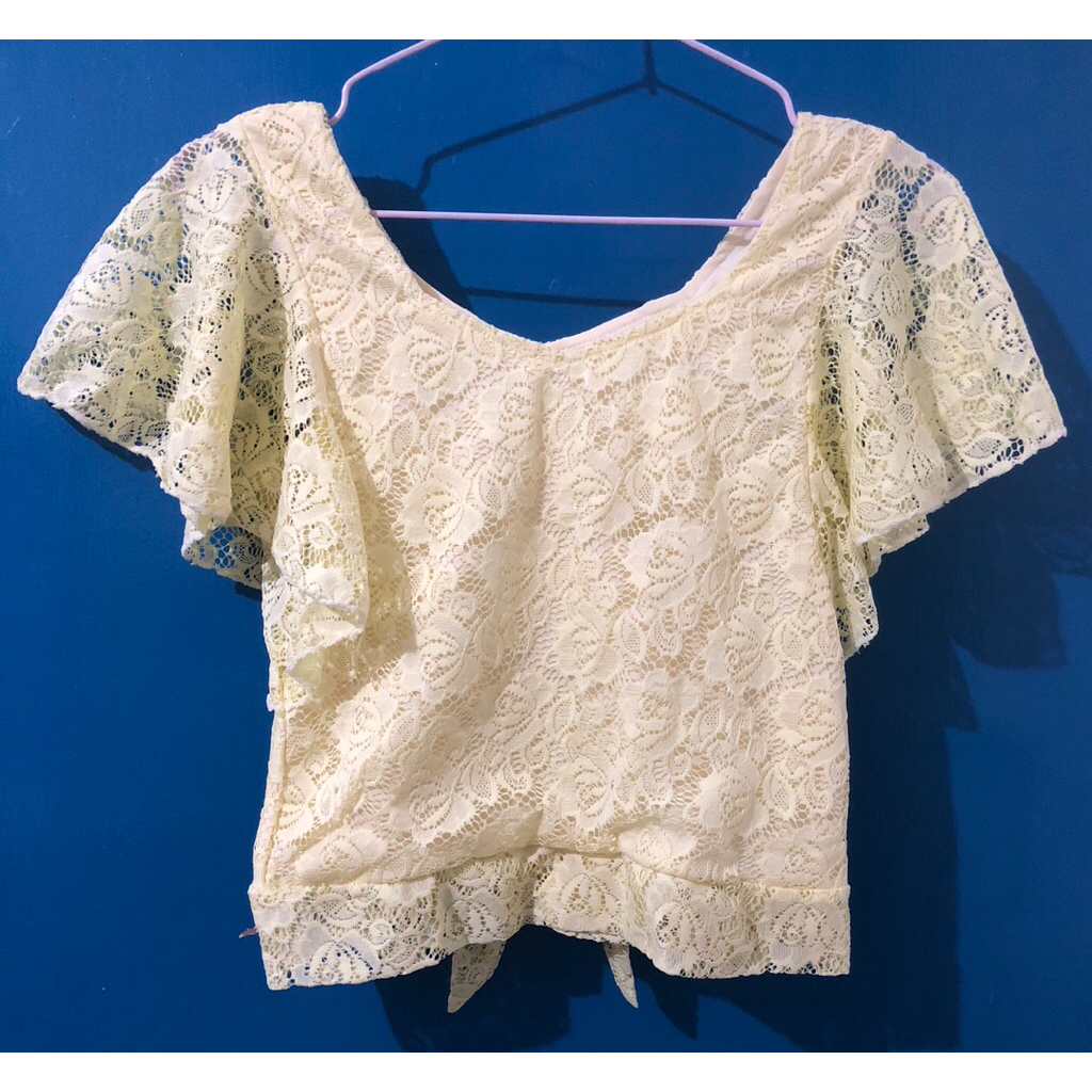 Atasan Brukat Bunga Kuning