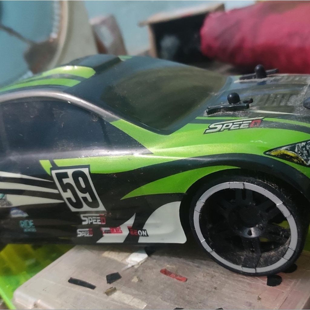 mobil remot RC QD no brand body softsecond skala 1:16