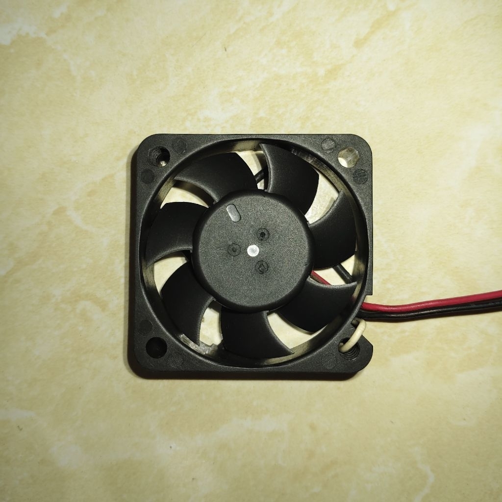 Kipas DC Delta anti gacha 5x5 CM tebal 1,5 CM 12V 0,20A