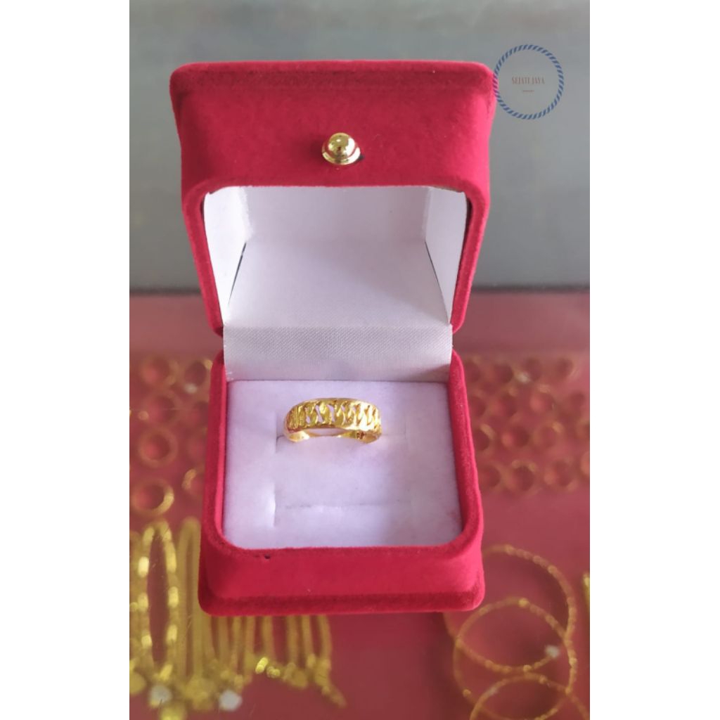 Cincin 1/2 rantai variasi emas kadar 24 karat