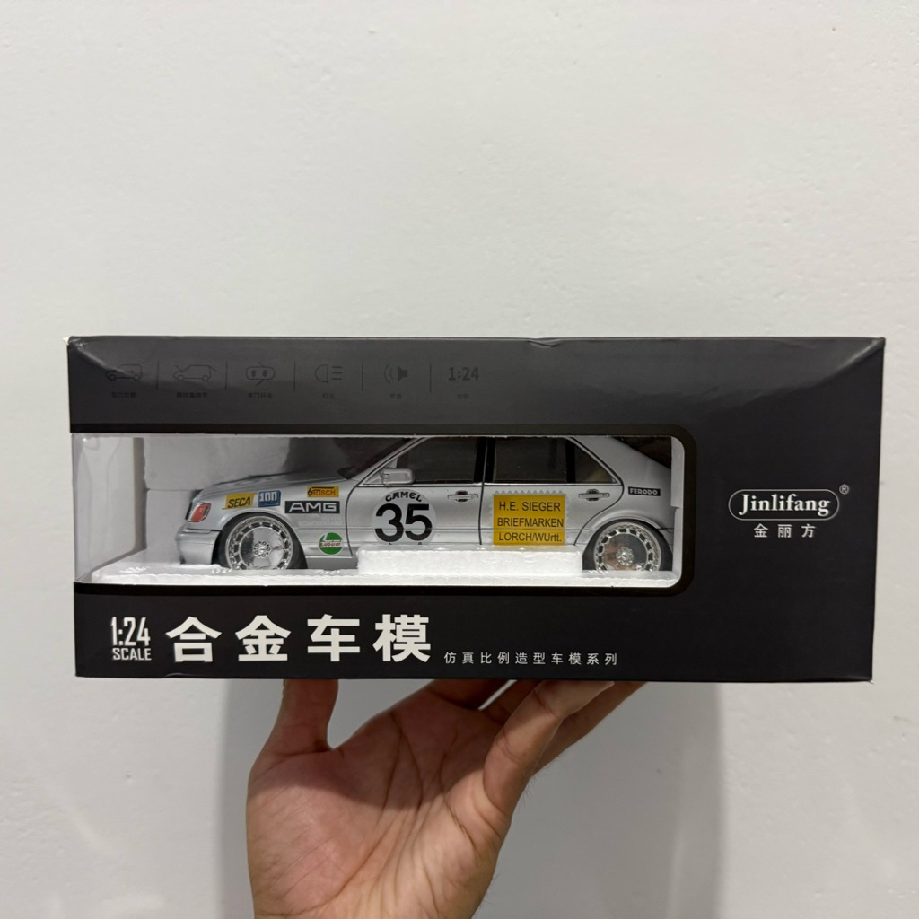 diecast mercy 1:24 chamber fitment