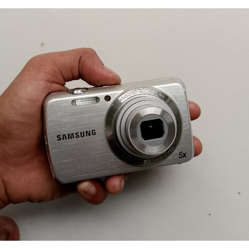 kamera digital samsung PL20 bekas second