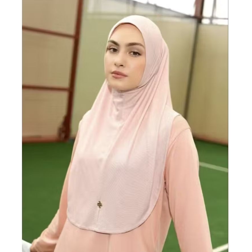 Izzy sport hijab by Heaven lights