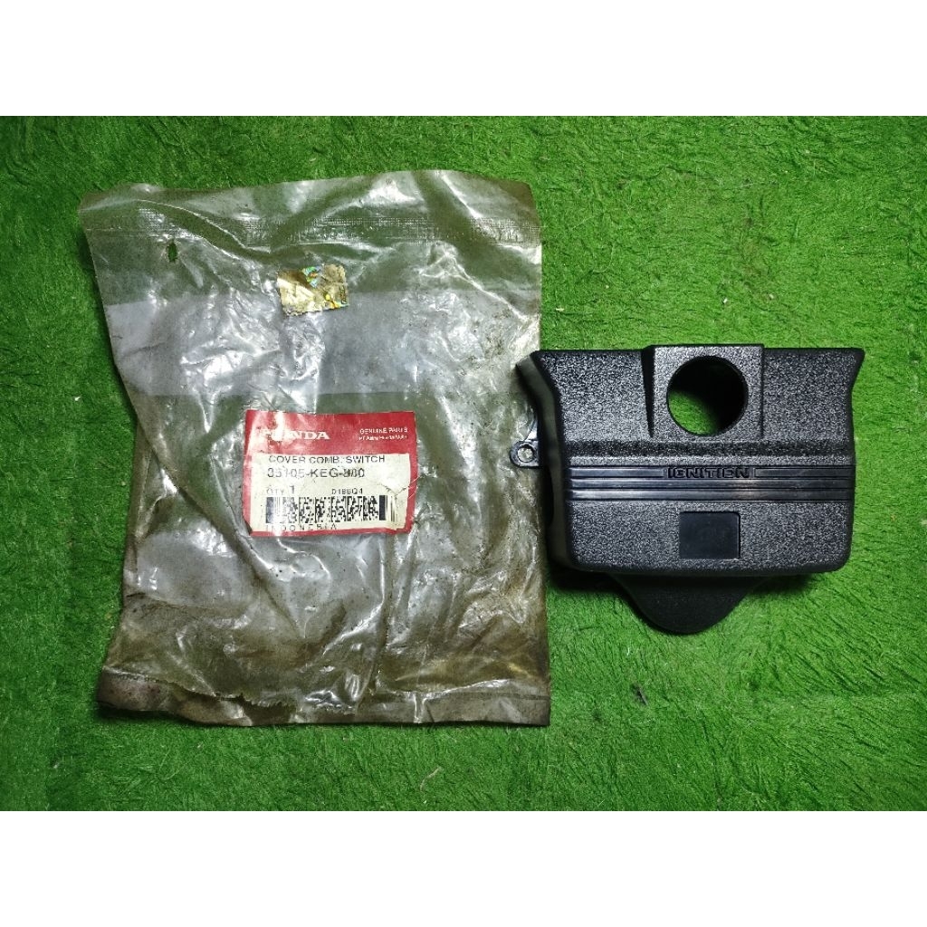 COVER TUTUP KUNCI HONDA GL PRO 35105-KEG-880