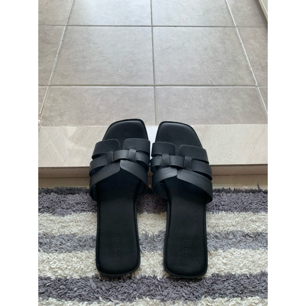 Prv - Sandal Selop “RUBI” Ori