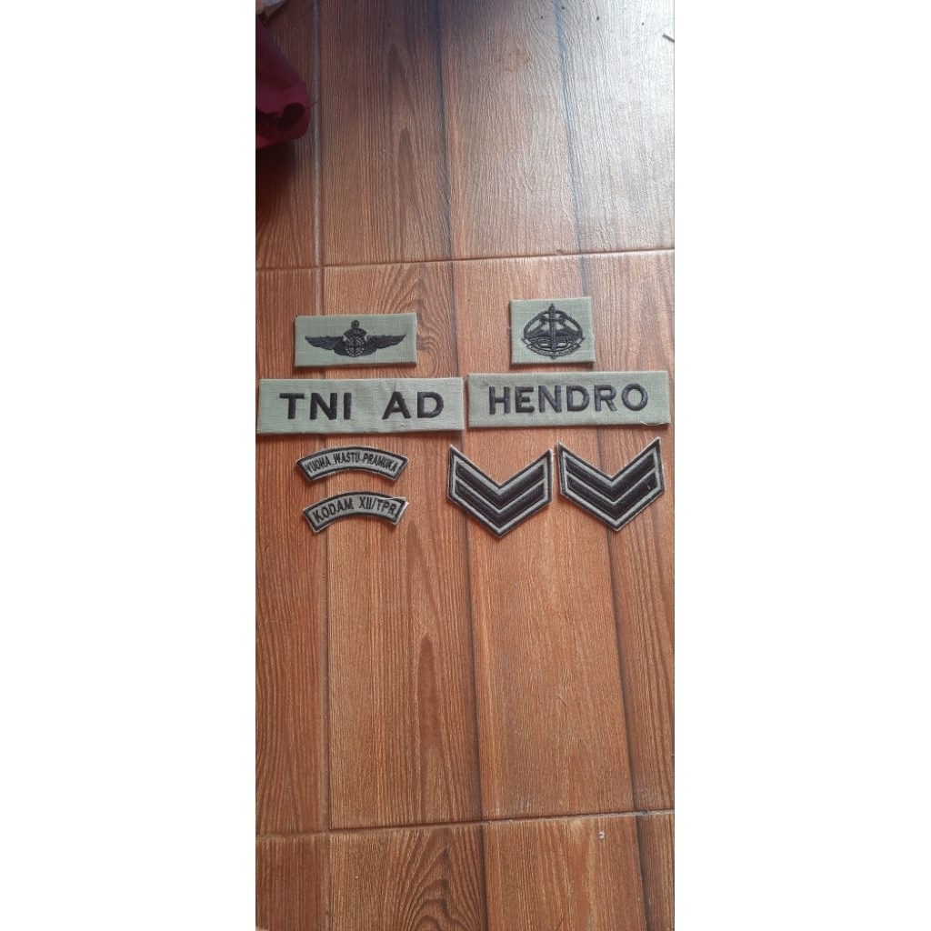 papan nama bordir brevet TNI