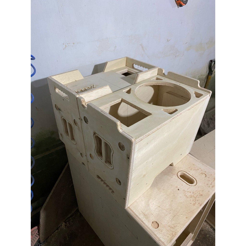 BOX MID 10 INCH SINGLE TWITER