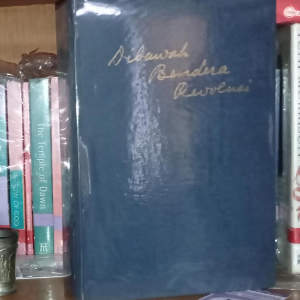 buku dibawah bendera revolusi jilid 1, Cetakan 4, 1965 (Original)