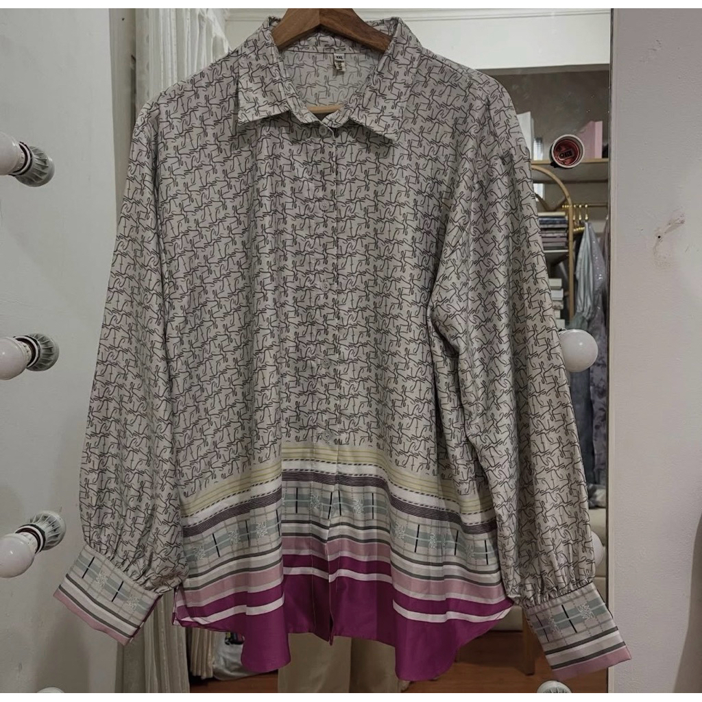 Monogram Shirt Vanilla Hijab Prelop