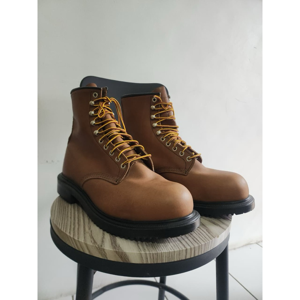 Redwing Safety Shoes Type 2233 Ukuran 43 (9) NEW