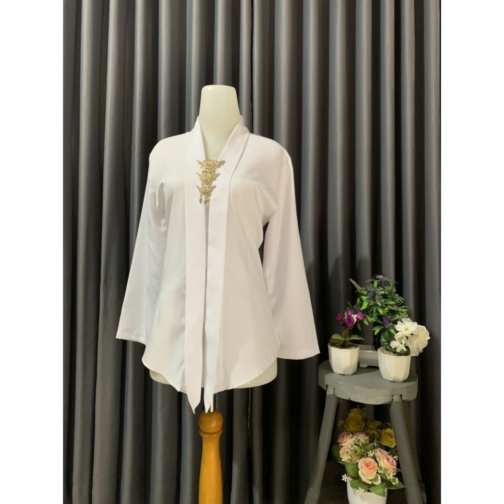 Kebaya Kartini Polos Bahan Katun Toyobo Lengan Panjang