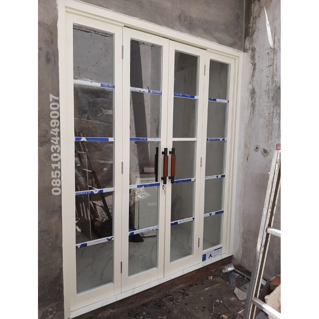 Pintu, jendela dan kusen aluminium