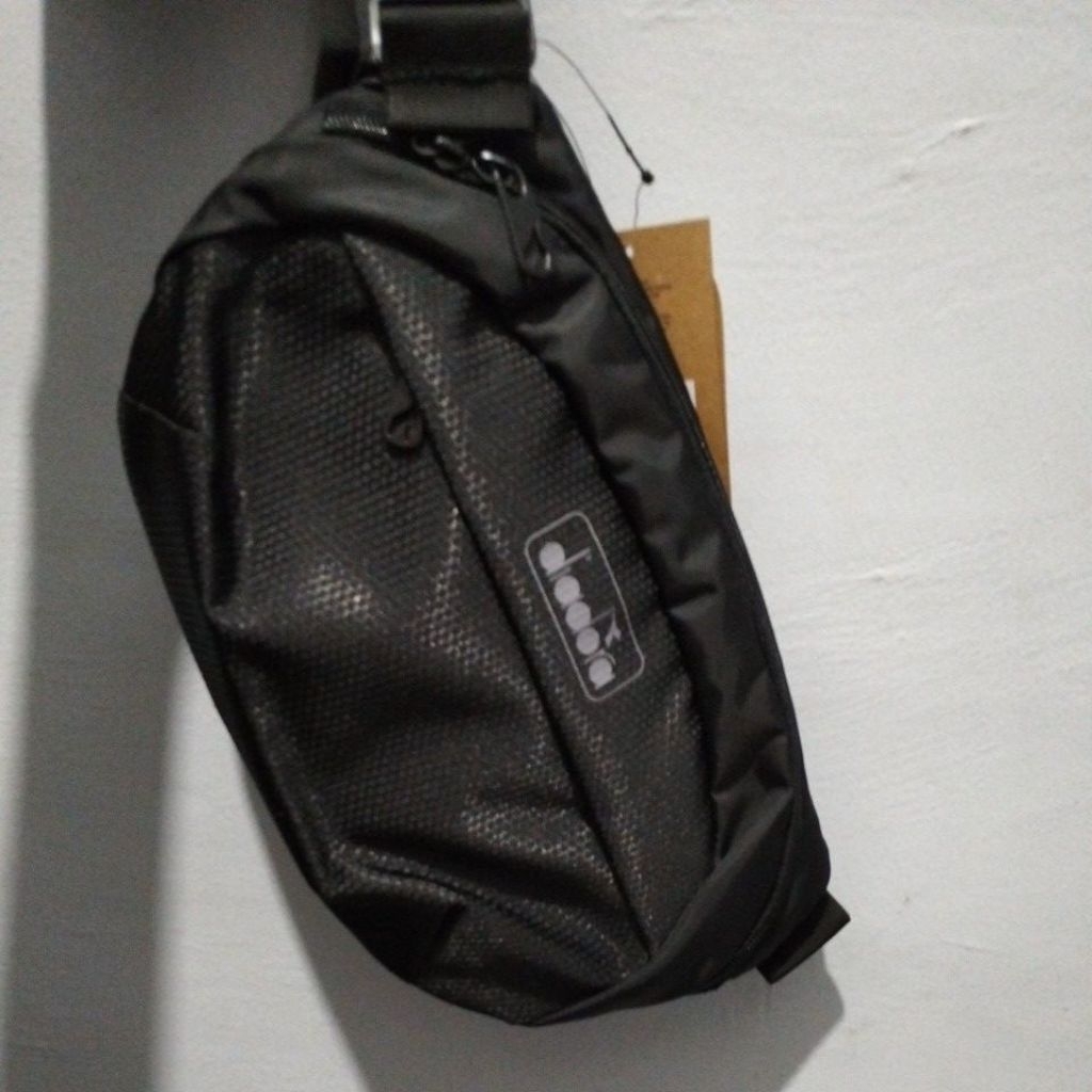 DIADORA NERONE WAISTBAG SPORTS CASUAL