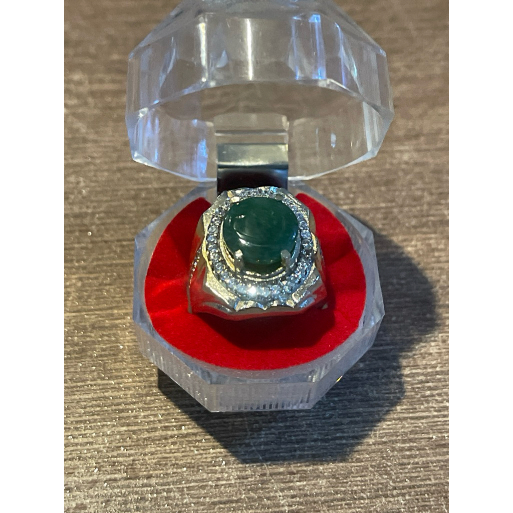 Batu cincin Giok Myanmar / Burma Tipe A