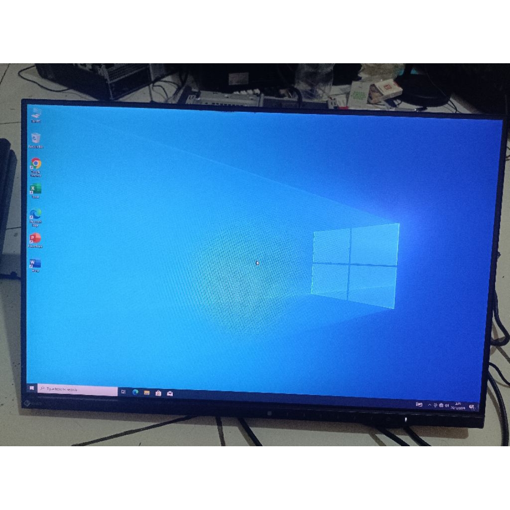 Redy monitor 24 inch fremles dan non fremles minus bergaransi brand build up/gaming