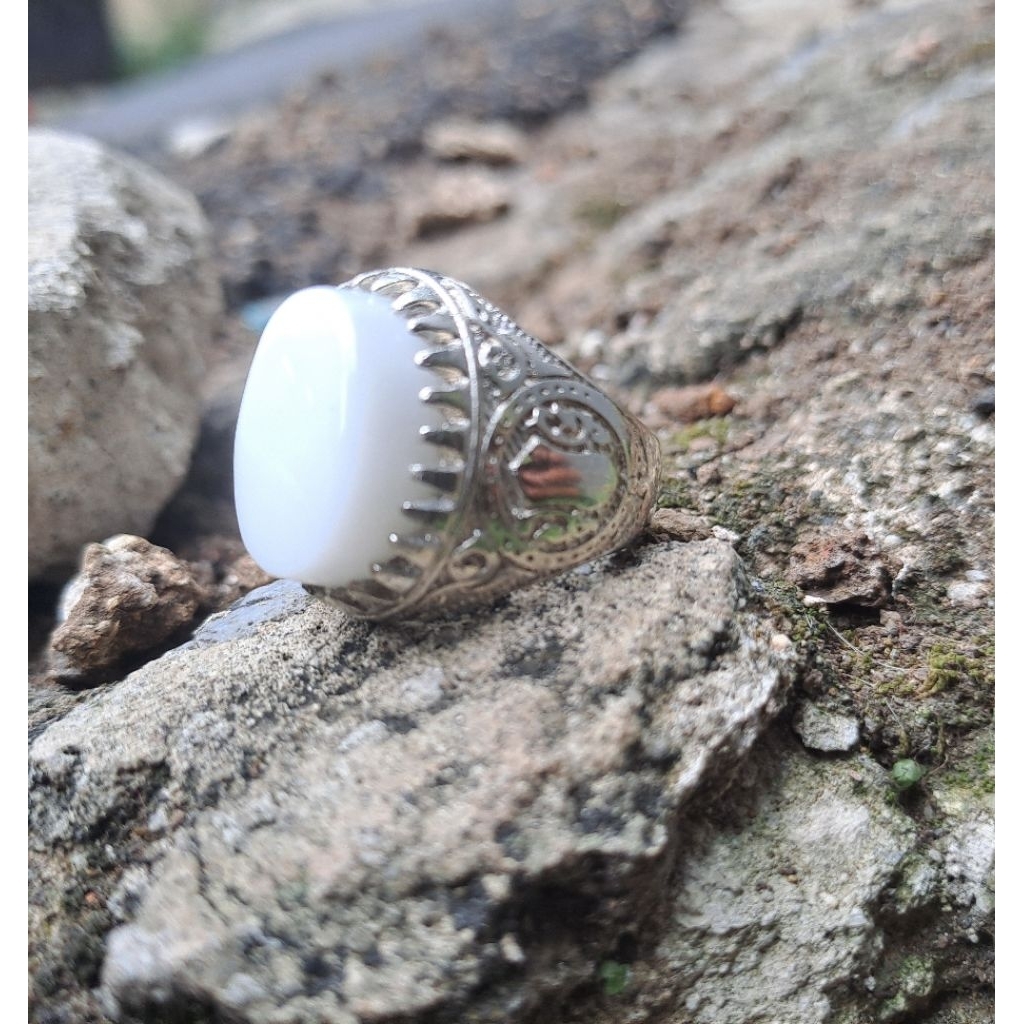 batu akik yaman abyad /natural akik yaman abyad /akik putih yaman abyad .batu yaman