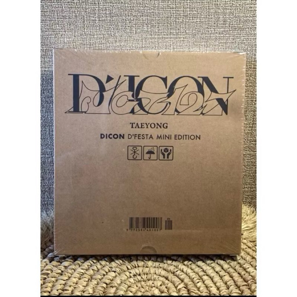 [READY STOCK] TAEYONG NCT 127 DICON D'FESTA [Dispatch 10th Anniversary] Mini Edition Official Album 