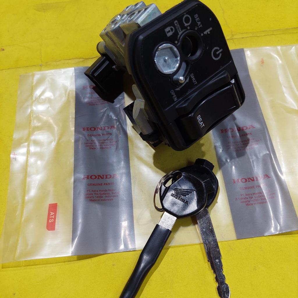 Kunci Set Motor Beat Street Genio