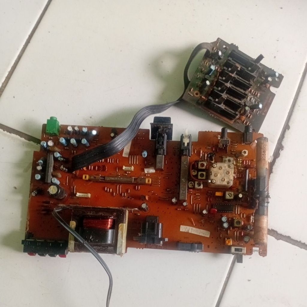 kanibalan radio tens