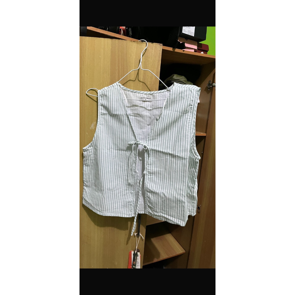 stripe vest colorbox
