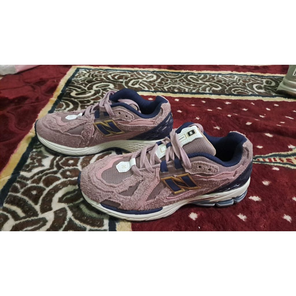 Sepatu Second NB 1906D Dusty Rose Pink
