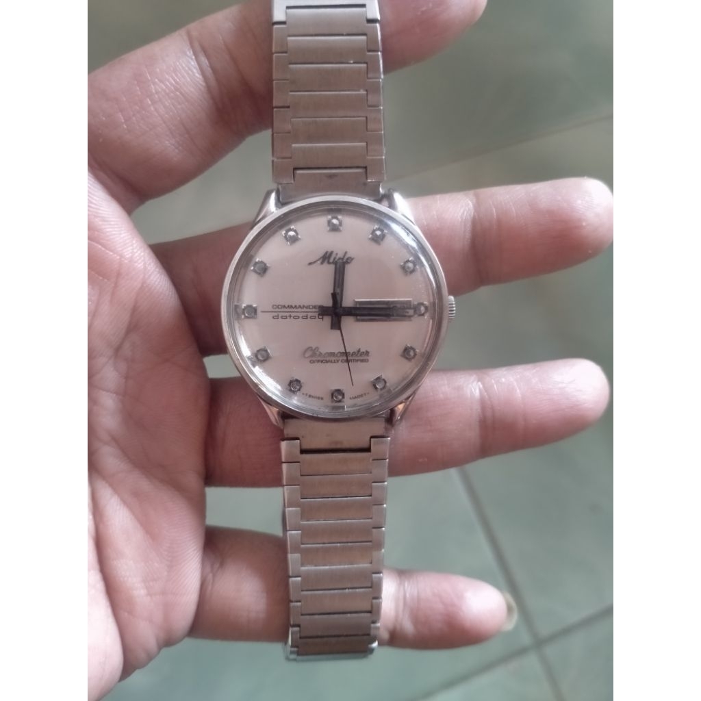 Jam tangan Mido Commander Datoday cronometer officialy certified Orginal