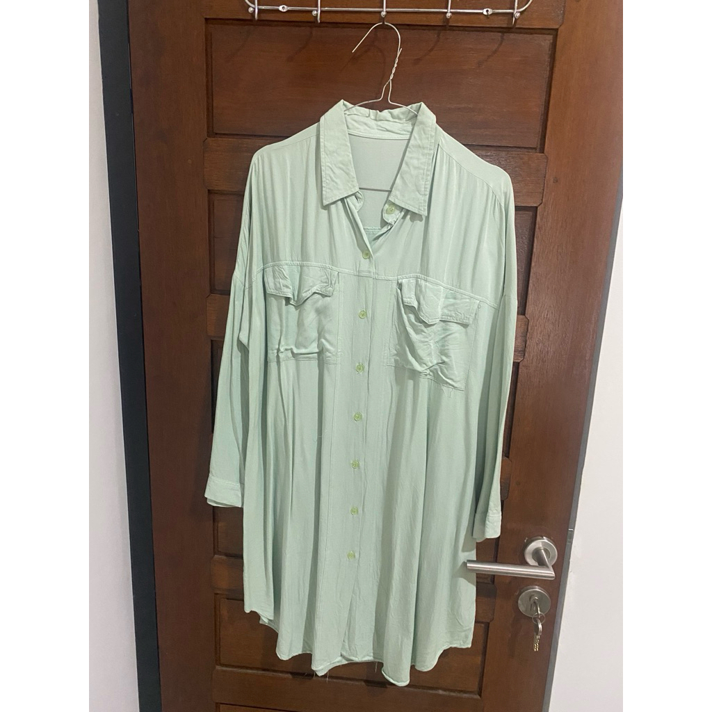 PRELOVED KEMEJA TUNIK HIJAU SAGE